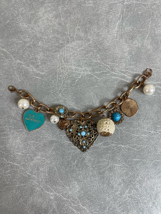 Jewelry - Turquoise & Gold Heart Charm Bracelet - Women Jewelry